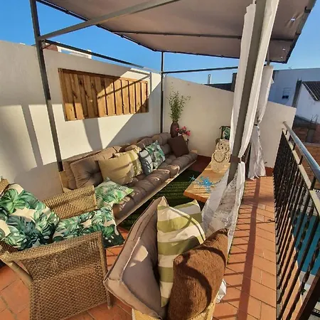 Casa Grande En Cordoba, Pueblo De , 6 Holiday home *